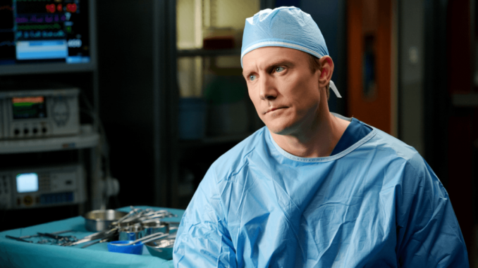 27888 kevin mckidd exits grey s anatomy in season 22 finale tomorrow night after 18 ye.jpg scaled