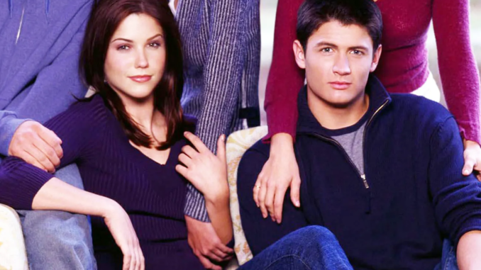 One Tree Hill James Lafferty Sophia Bush 052126 c74a6c74849f455bba6e9b77b4d69eb7