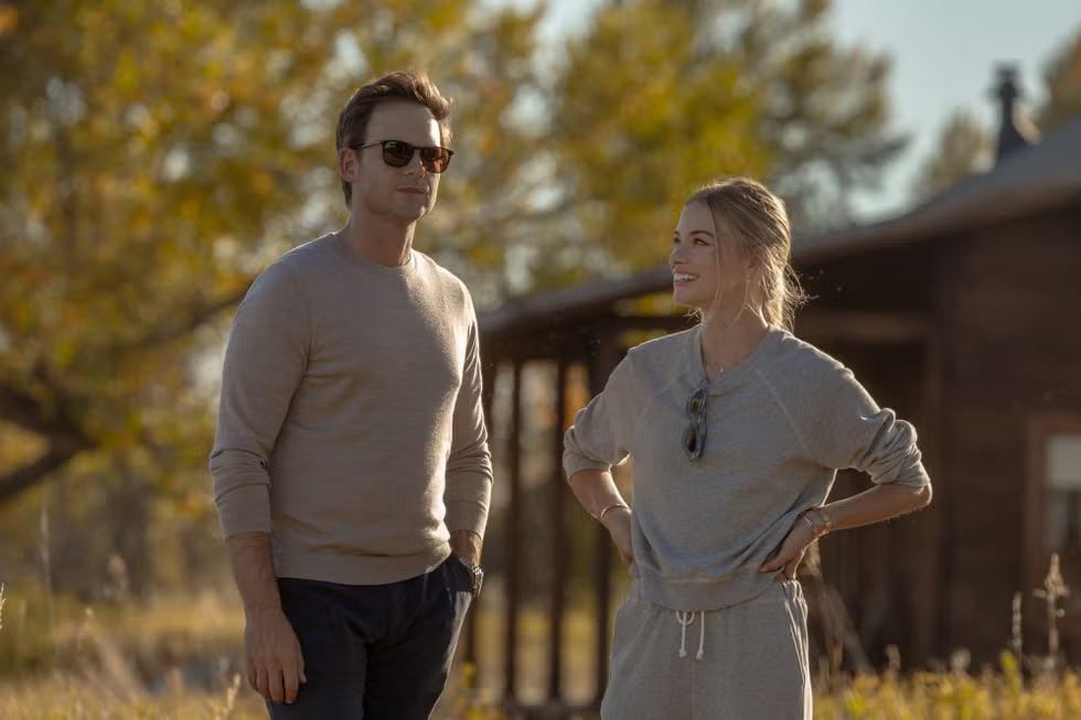 Patrick j adams elle chapman the madison season 1 696a72addd6e3