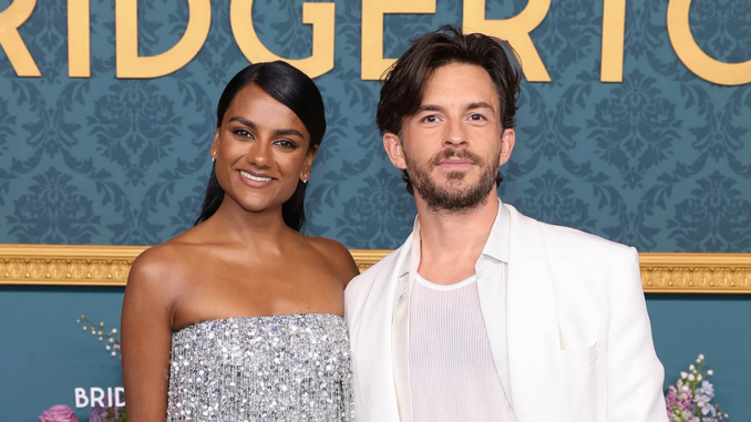 Simone Ashley Jonathan Bailey getty H