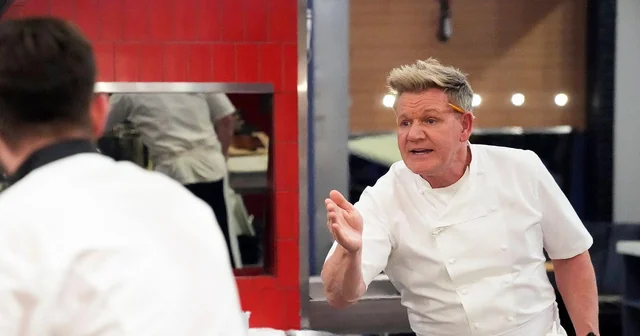 Gordon ramsay looks set to bring hells kitchen back to uk v0 88Y0fnX h0D4arMGA8HsqJlh FsKkAPBhDatL gpG U